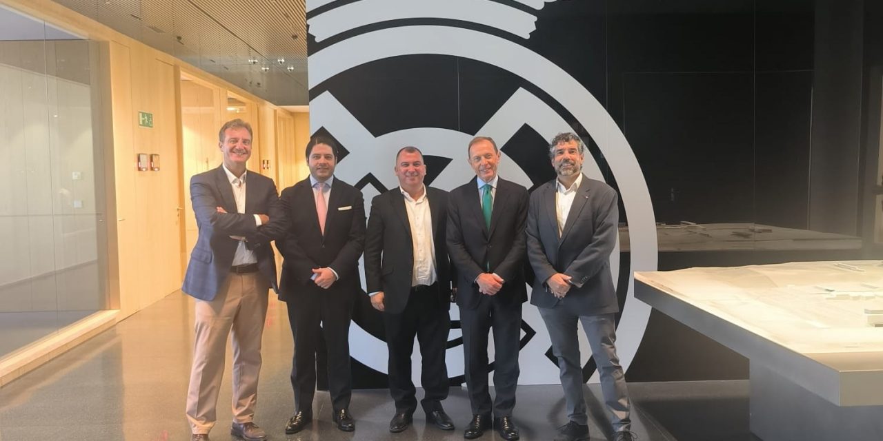Visita de las Autoridades de Sucre a la Fundación Real Madrid