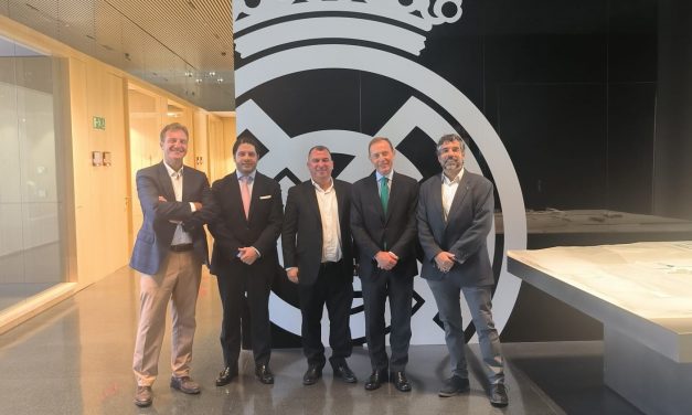 Visita de las Autoridades de Sucre a la Fundación Real Madrid