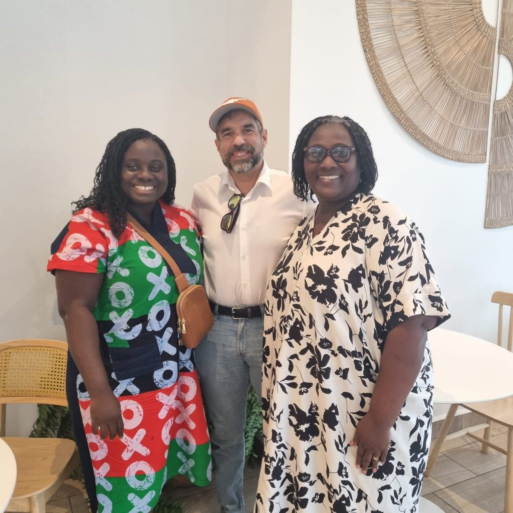 Reunión Ghana Sach'a